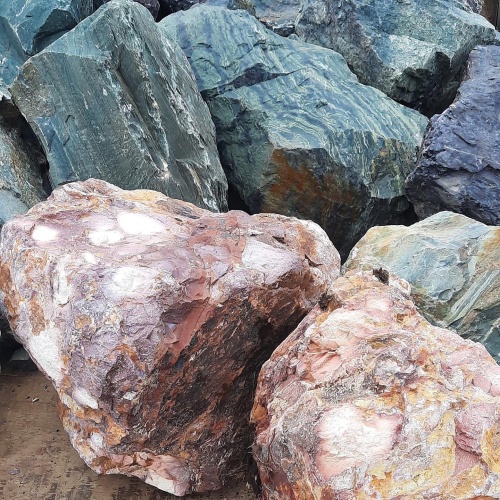 Ландшафтные глыбы красно-фиолетовые 200-1000 килограмм купить в Севастополе