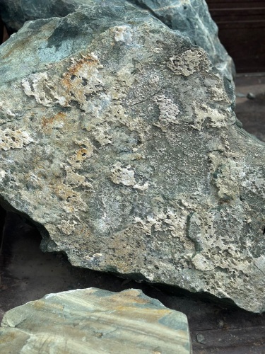 Ландшафтные глыбы зелёные 200-500 килограмм купить в Севастополе