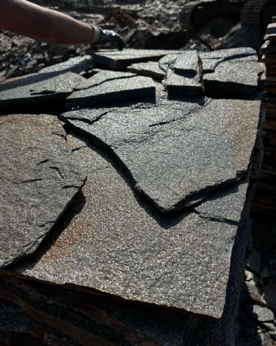 Плитняк златолит серебристый для фасада купить в Севастополе